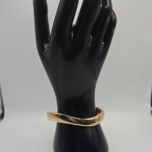 NWOT BaubleBar Elegant Gold Women's Bracelet